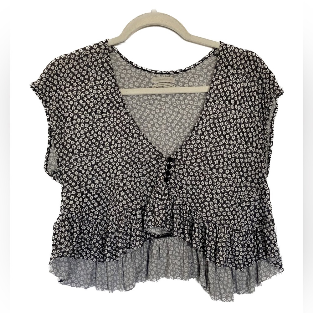 UO Izzy flounce top